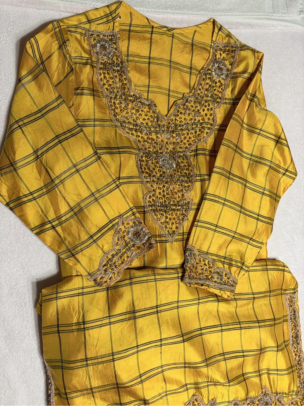 Yellow Plaid Elastic Waist Pants and long Top Hindi style.